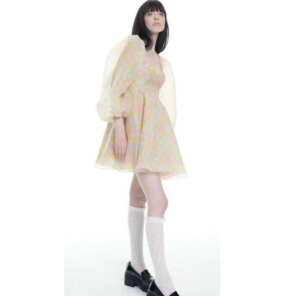 Pastel Yellow Puff-Sleeve Mini Dress